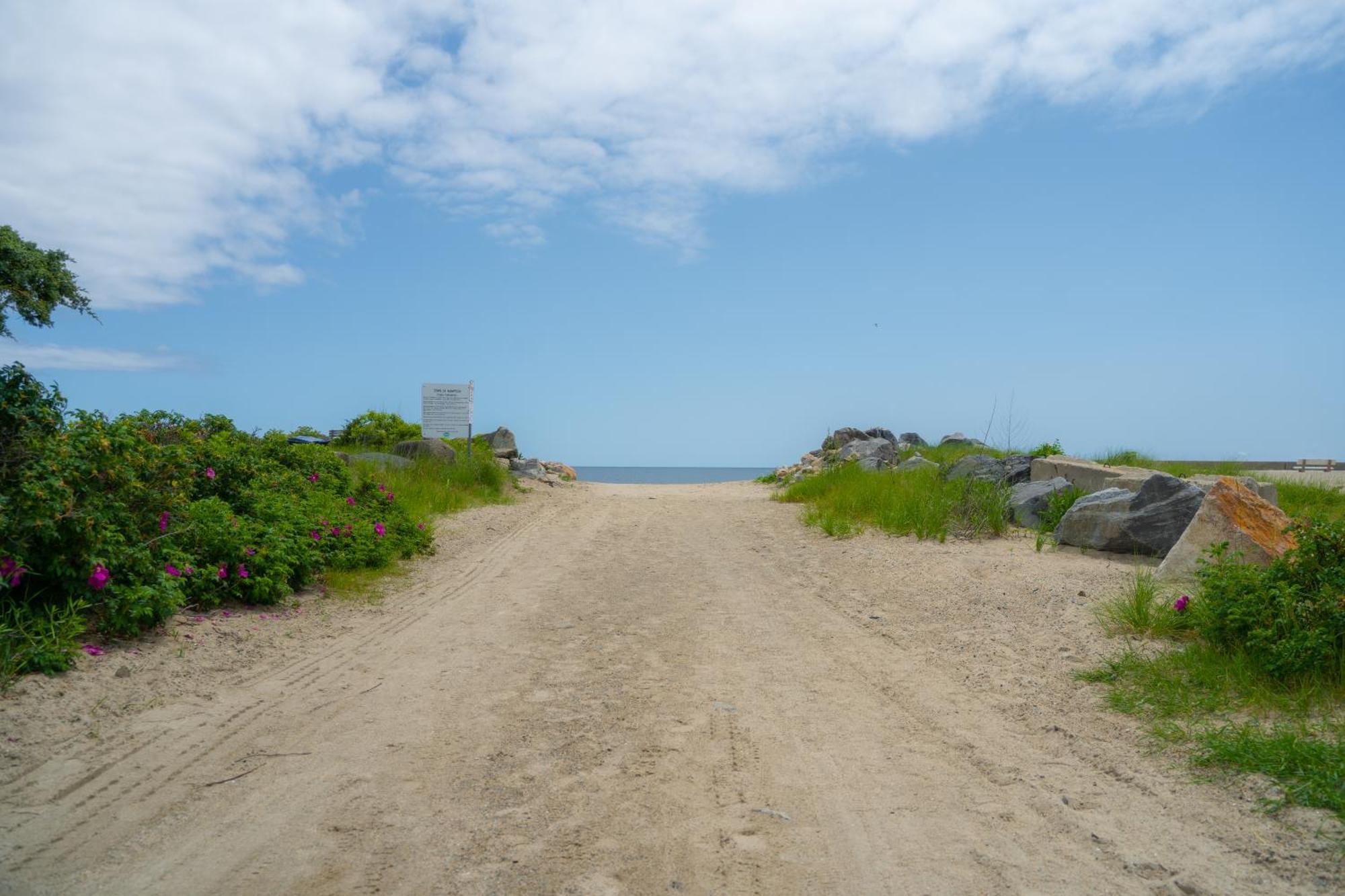 935 Ocean, A Beachside Inn Hampton Kültér fotó